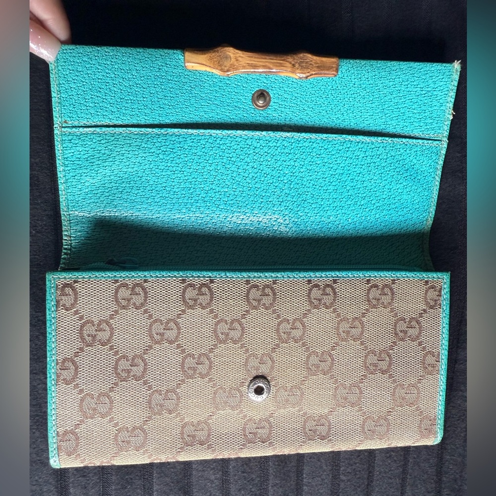 Gucci Brown and Teal Wallet - Picture 3 of 4